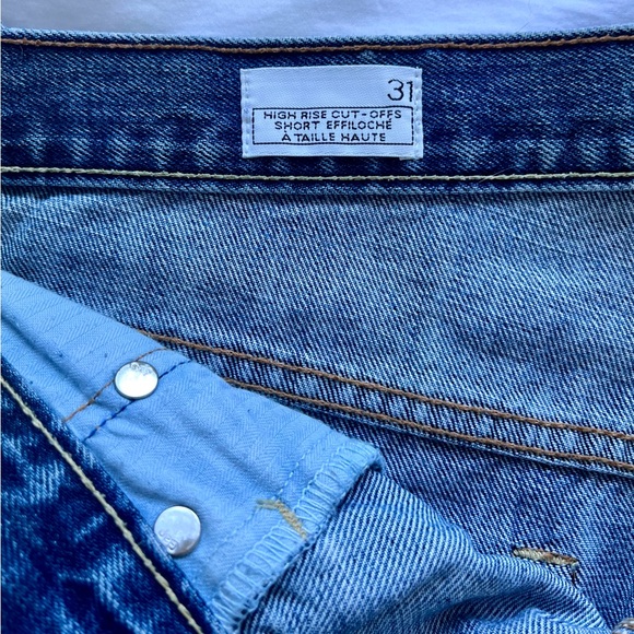 GAP High Rise Cut Off Jean Shorts Women’s Size 31 - Picture 8 of 9